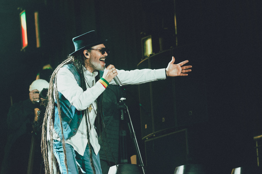 Gondwana & Quique Neira