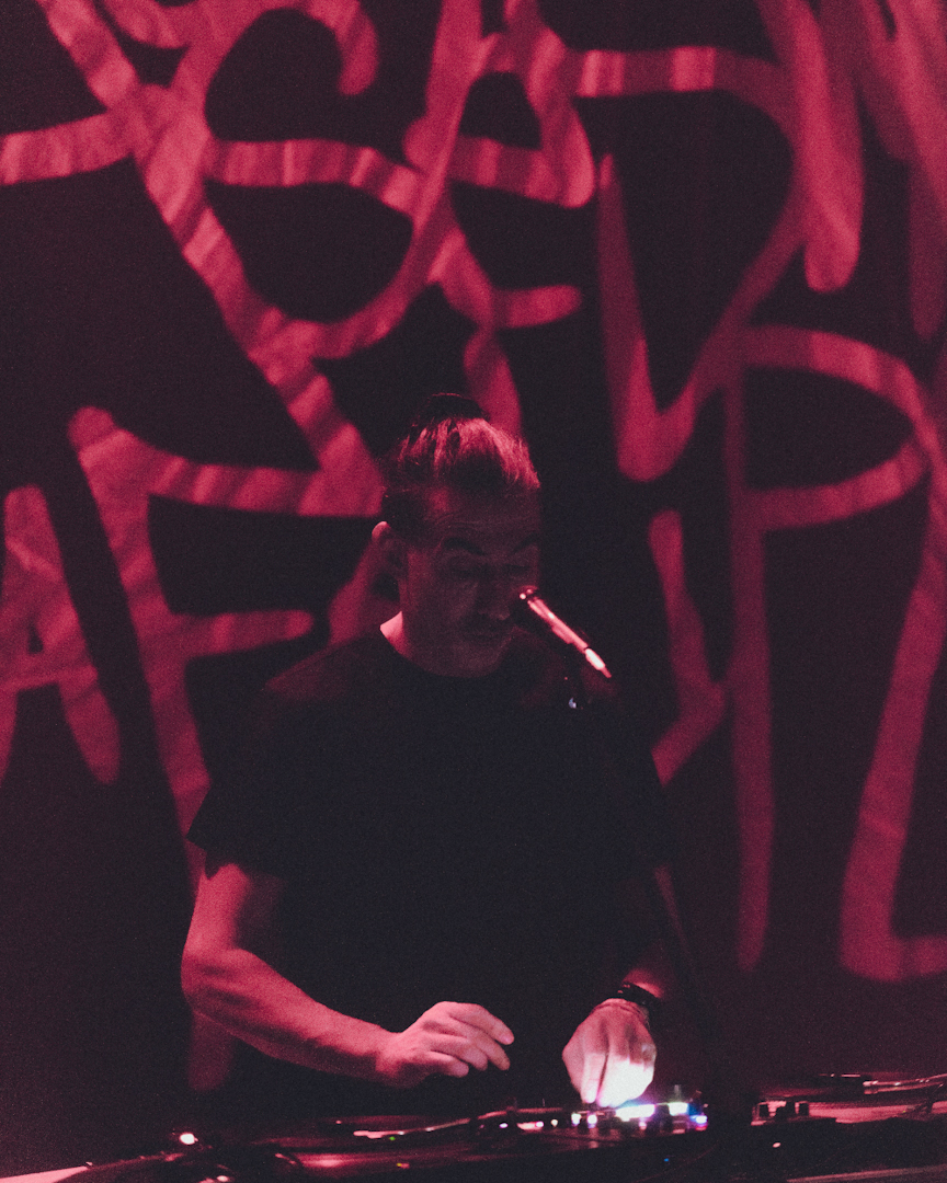 Cómo Asesinar a Felipes - Lanzamiento ''Umbral''