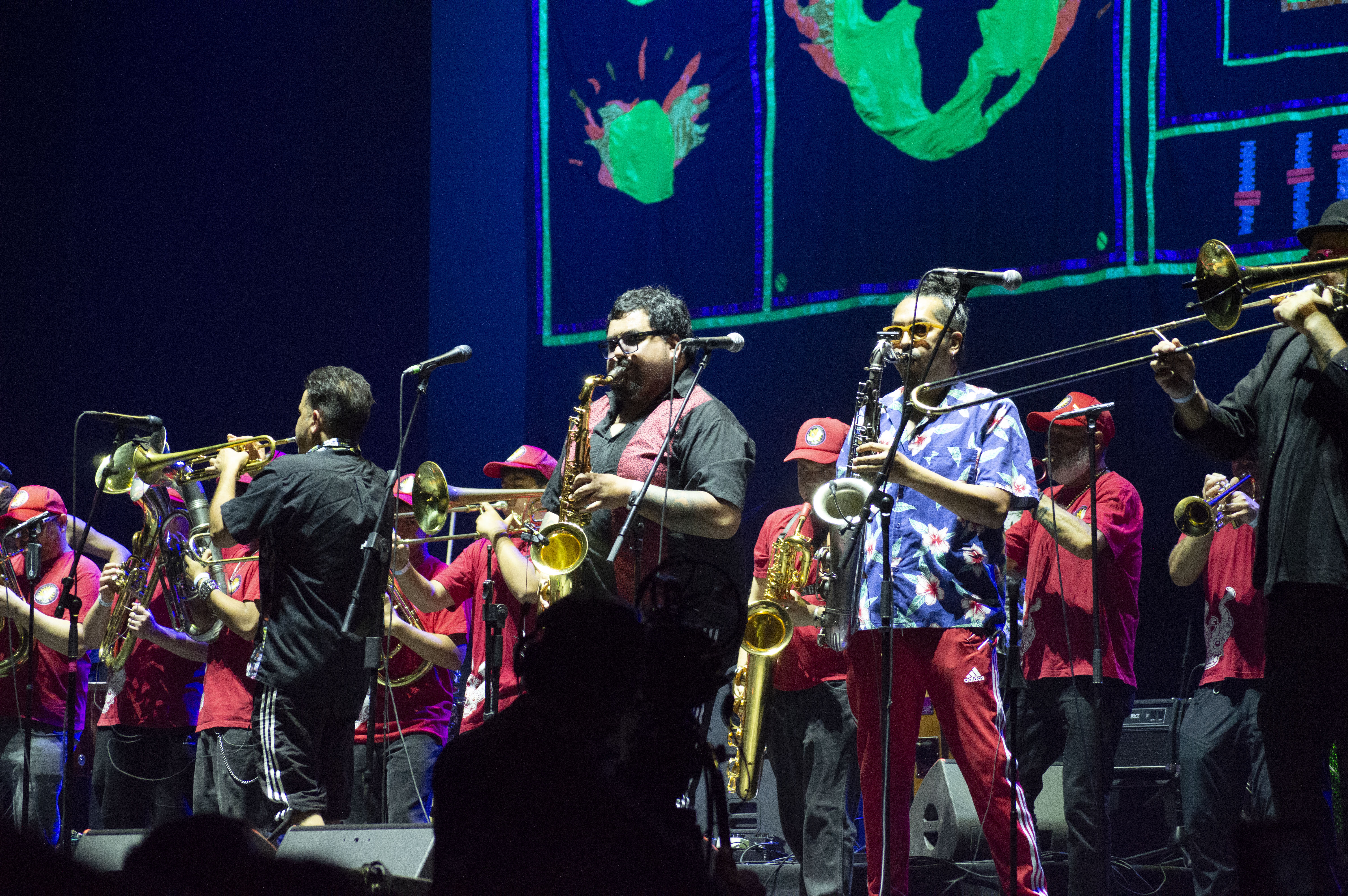 Los Fabulosos Cadillacs - Fishbone - Chico Trujillo