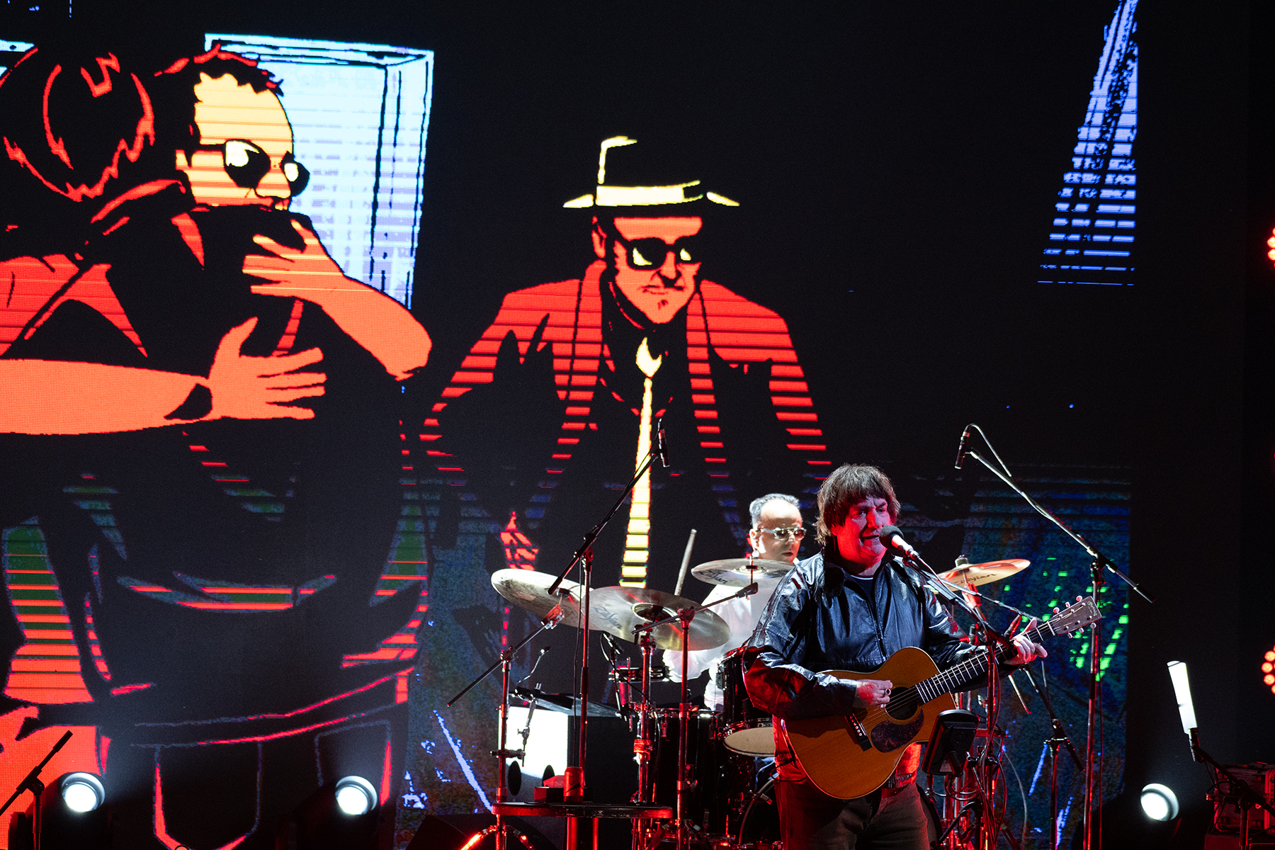Los Tres - Lanzamiento ''XCLNT''