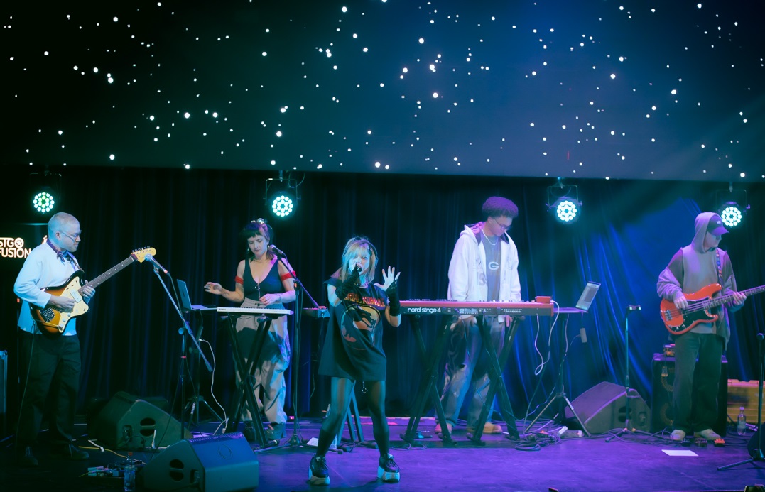Knower: virtuosismo en 8 Bit