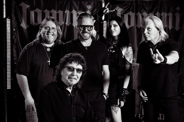 El legendario guitarrista estrenará su nuevo álbum este 23…