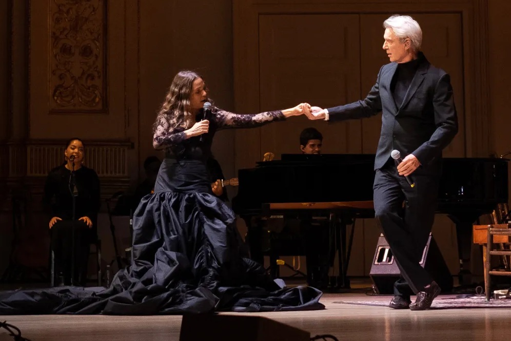 David Byrne lanza colaboración con Natalia Lafourcade