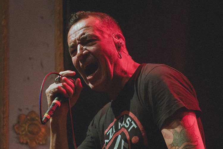 Fiskales Ad-Hok: Lindo regreso frente al caos