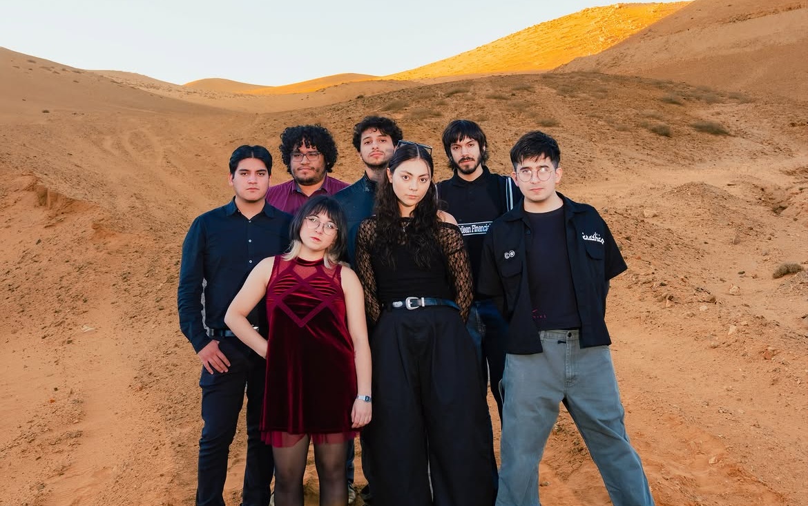 Junto a Todos Mis Amigos Están Tristes el próximo 22 de agosto