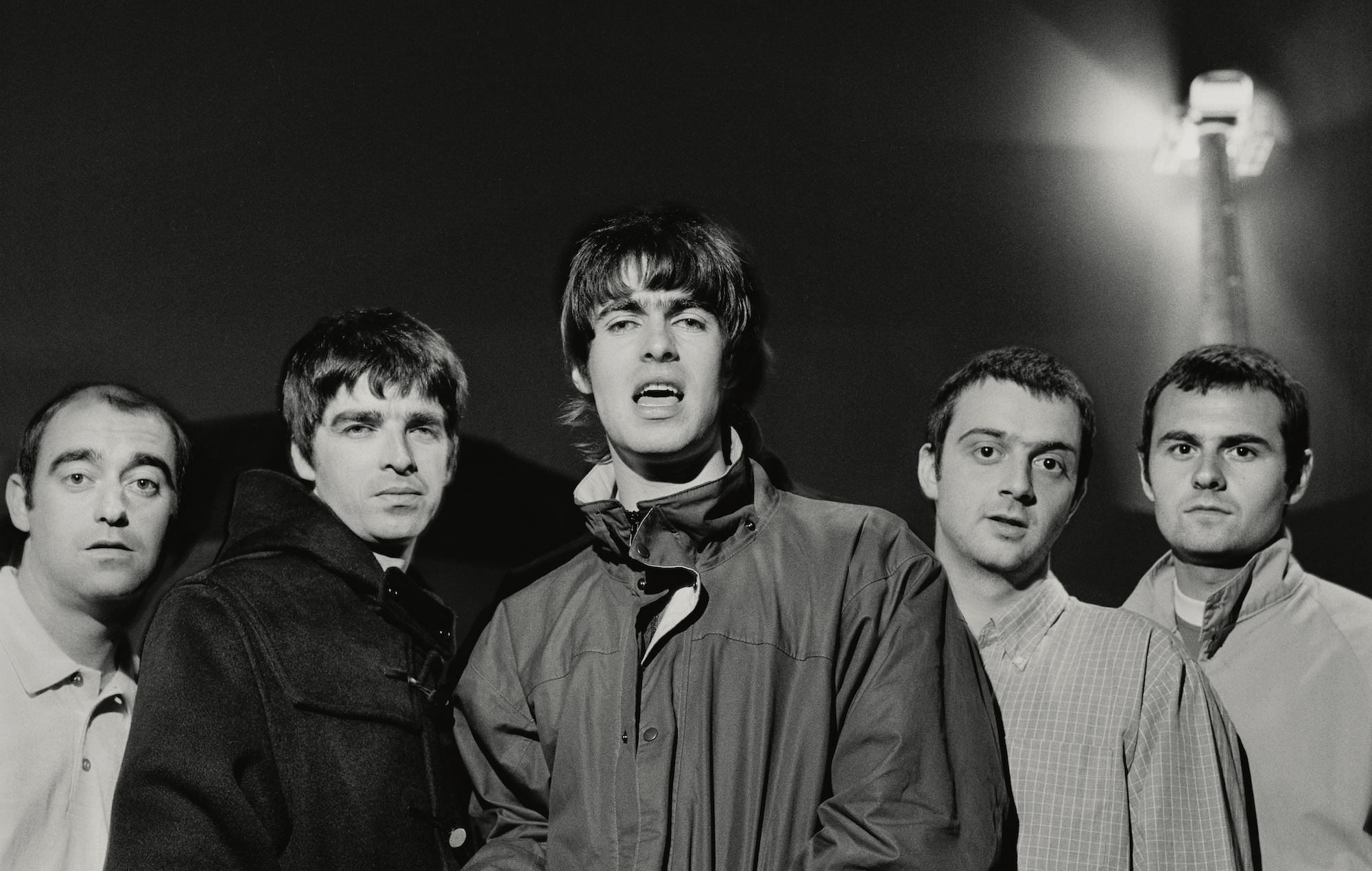 Semanas después de batir records con 'Wonderwall'