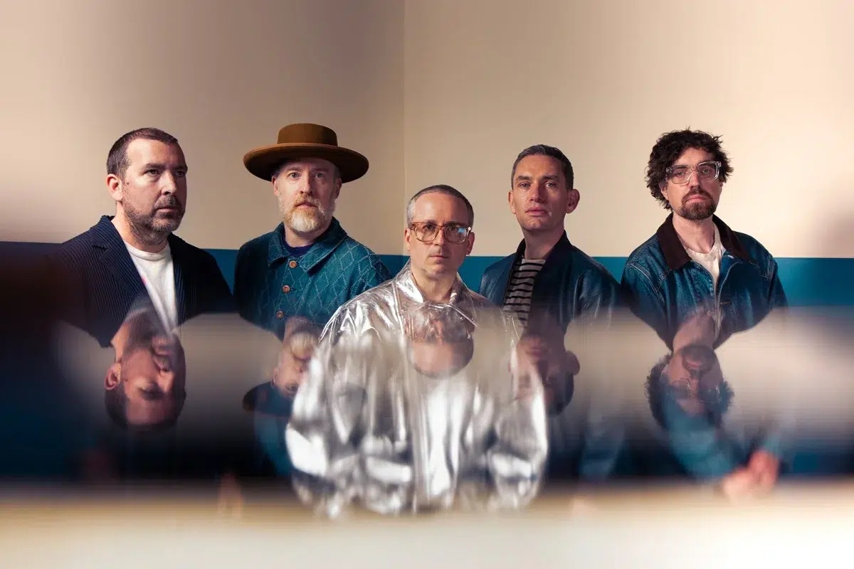 Conoce el single 'Random Violence'
