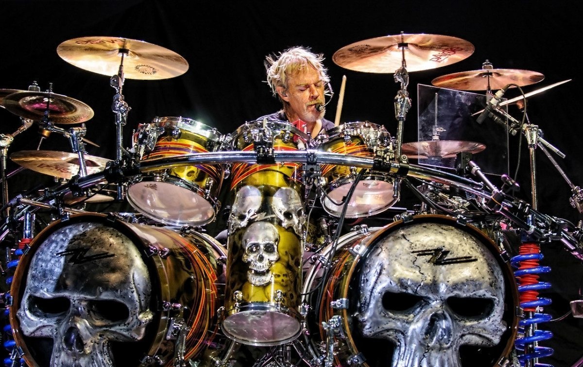 Baterista no será parte de los próximos shows del grupo