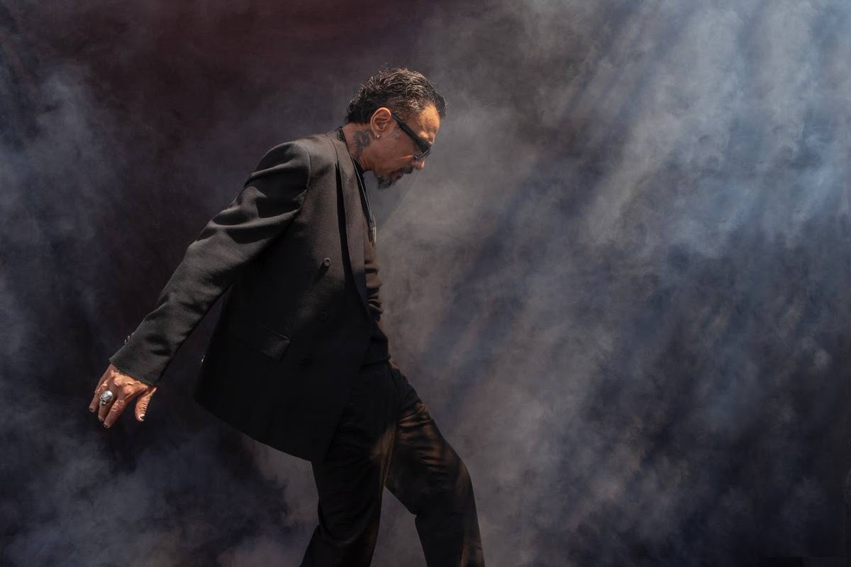 Claudio Valenzuela anuncia show de larga duración en Metrónomo