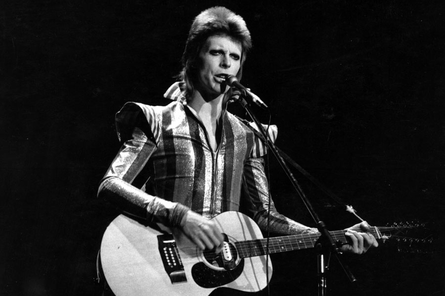 David Bowie: conmemoran los 50 a�os de 