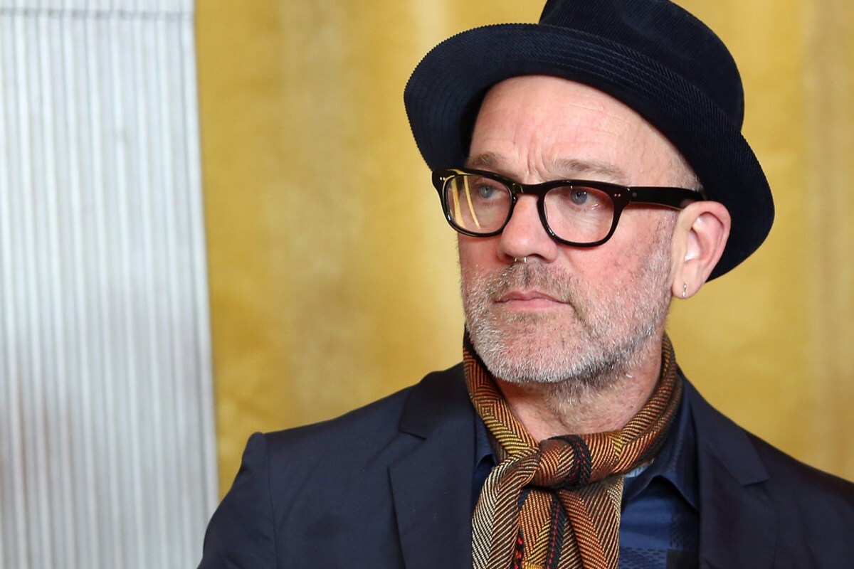 'Hum Desiderata': Michael Stipe lanza una nueva canción