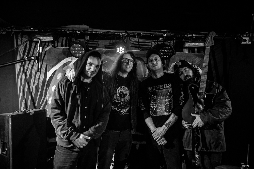 Reverb y delay: Vago Sagrado y Templos Lejanos llegan al Bar de René