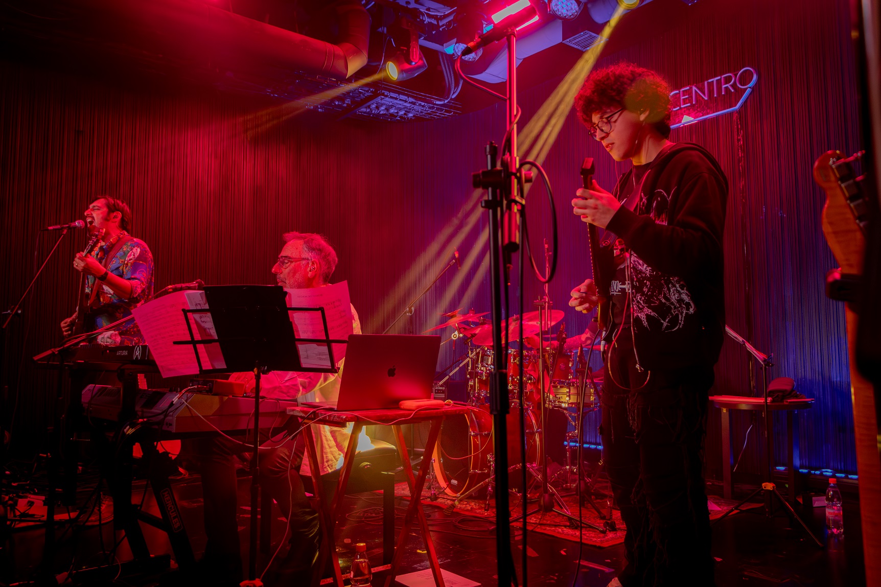 Celebrando el legado de Luis Alberto Spinetta