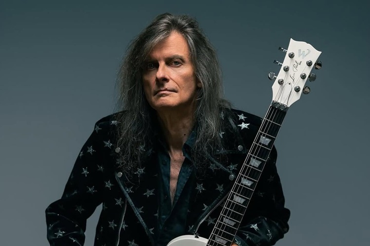 Helloween: De gigantes y monstruos