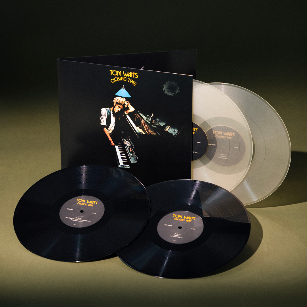 Tom Waits celebra 50 años de su disco debut 